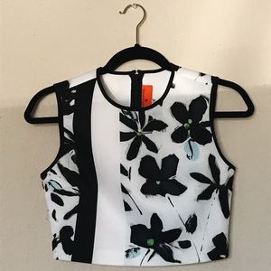 NWOT Clover Canyon Printed Crop
